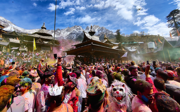 Spiti Valley Sangla Holi Special