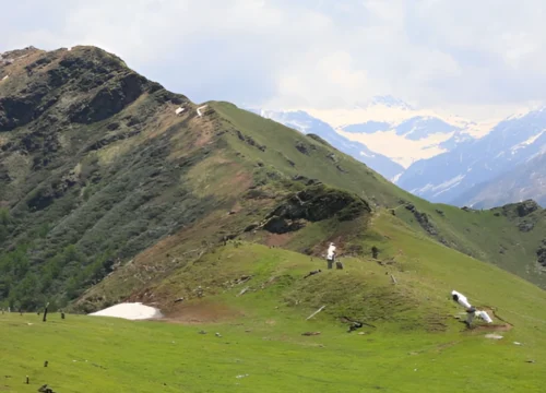 Chandrakhani Pass